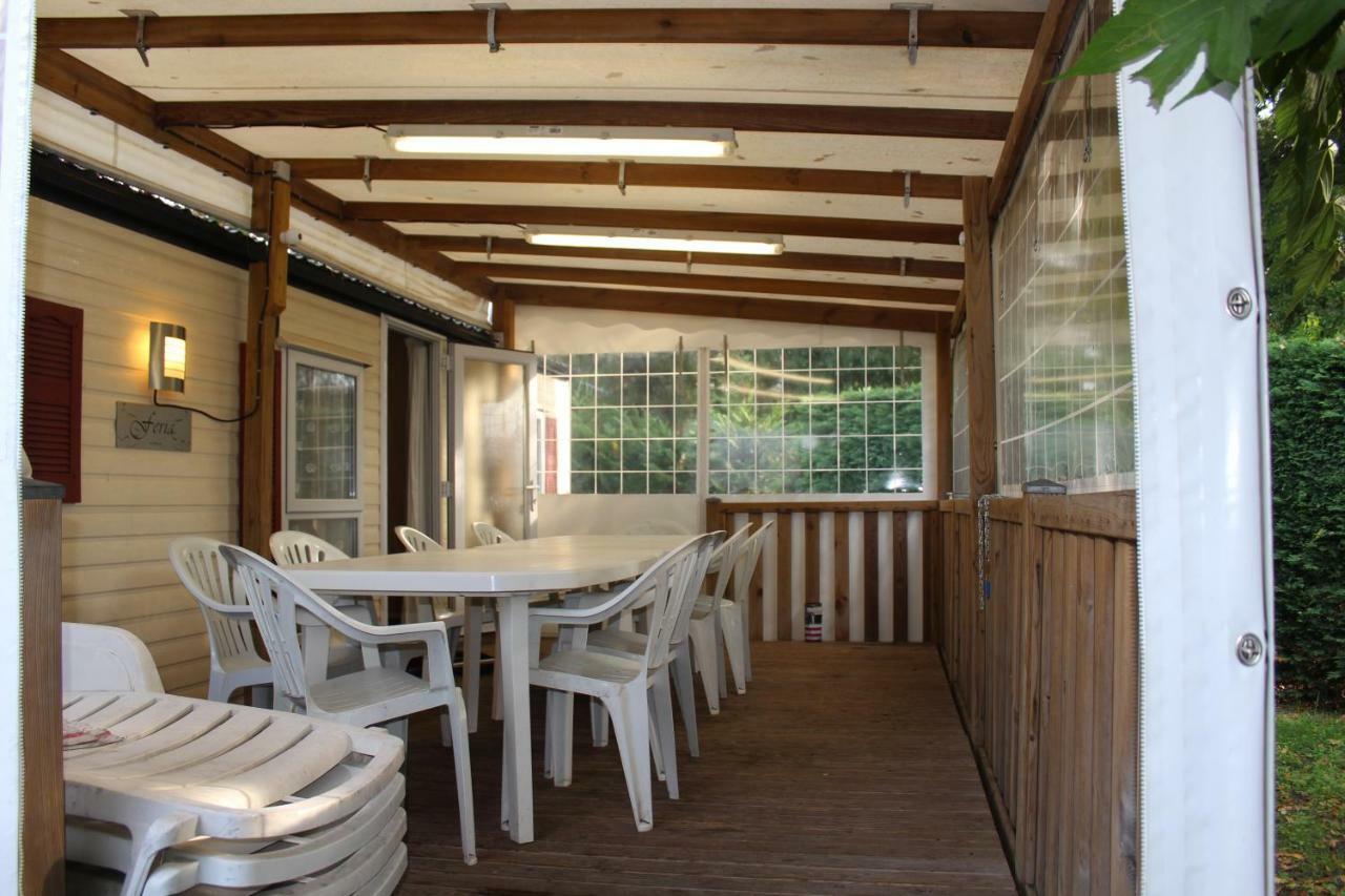 Les Mobiles Homes De La Palmyre Les Mathes Exterior foto